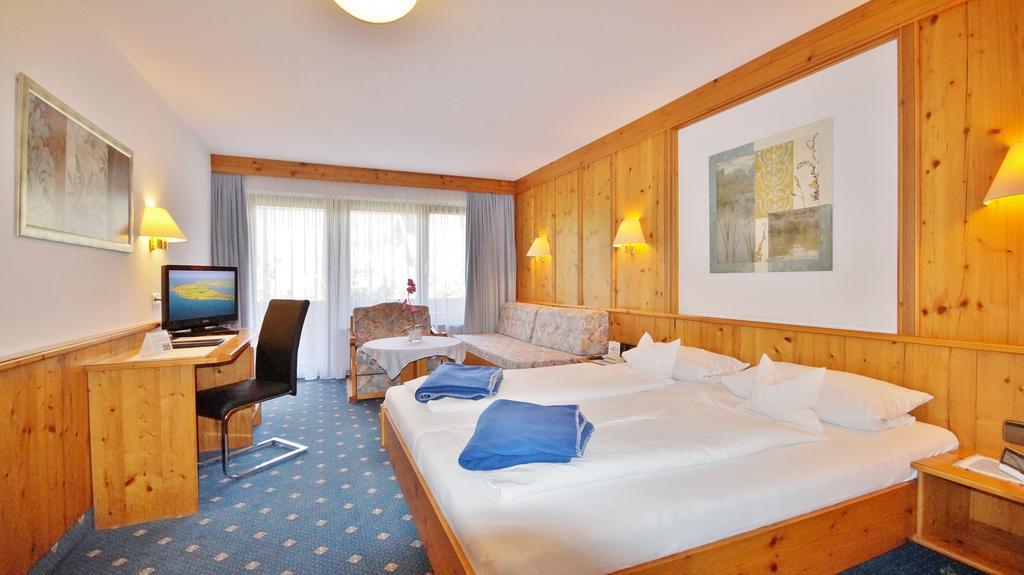 Hotel Schwarzenbergs Traube Glottertal Εξωτερικό φωτογραφία
