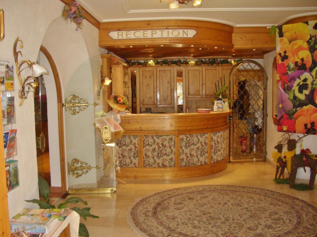 Hotel Schwarzenbergs Traube Glottertal Εξωτερικό φωτογραφία